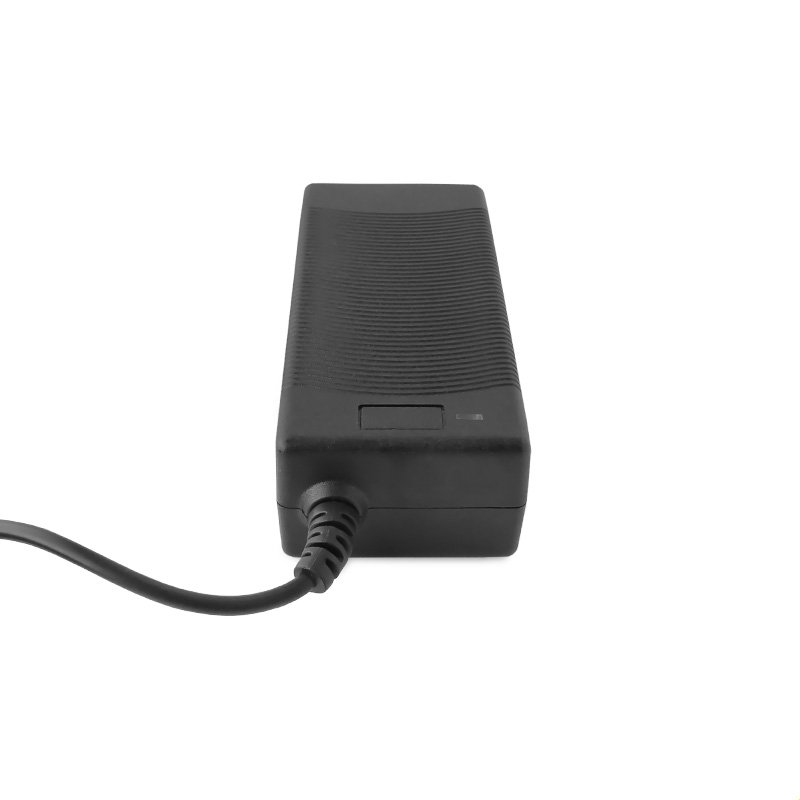 Блок питания 12V/5A-male (4 контакта)